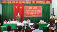 Bí thư Đảng ủy phường Nghĩa Lộ Trần Phước Hải tiếp xúc cử tri từ Tổ dân phố 08 đến TDP 11