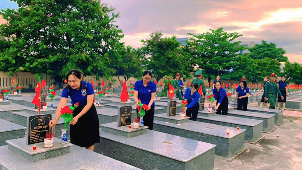 TUỔI TRẺ PHƯỜNG NGHĨA LỘ TỔ CHỨC NHIỀU HOẠT ĐỘNG Ý NGHĨA NHÂN KỶ NIỆM 78 NĂM NGÀY THƯƠNG BINH LIỆT SỸ